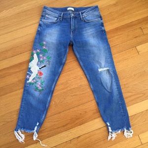 Zara Embroidered Bird Jeans Size 6